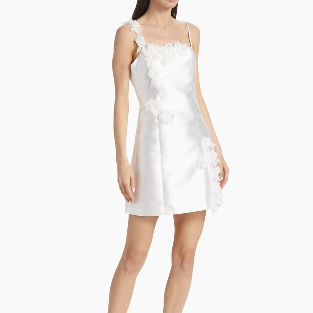 Elliatt Stevie Flower Appliqué Minidress in Ivory
Size Small
